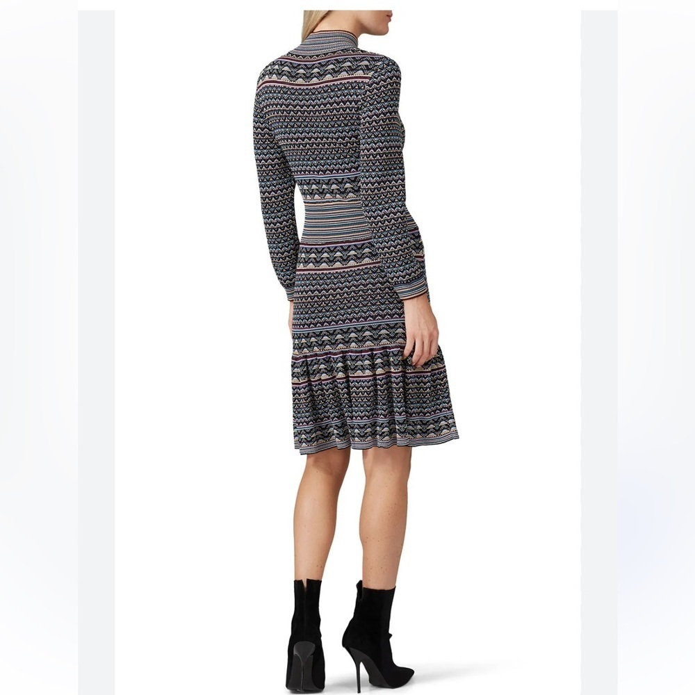Shoshanna Etta Dress Knit Stretch  EUC Medium Fits 6-10 - Picture 3 of 10